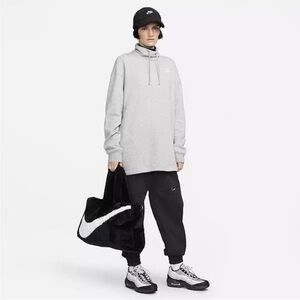 Nike Women’s Club Fleece Lined Mock Neck Oversized Sweatshirt